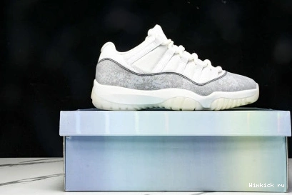 Low Air Jordan 11 1003